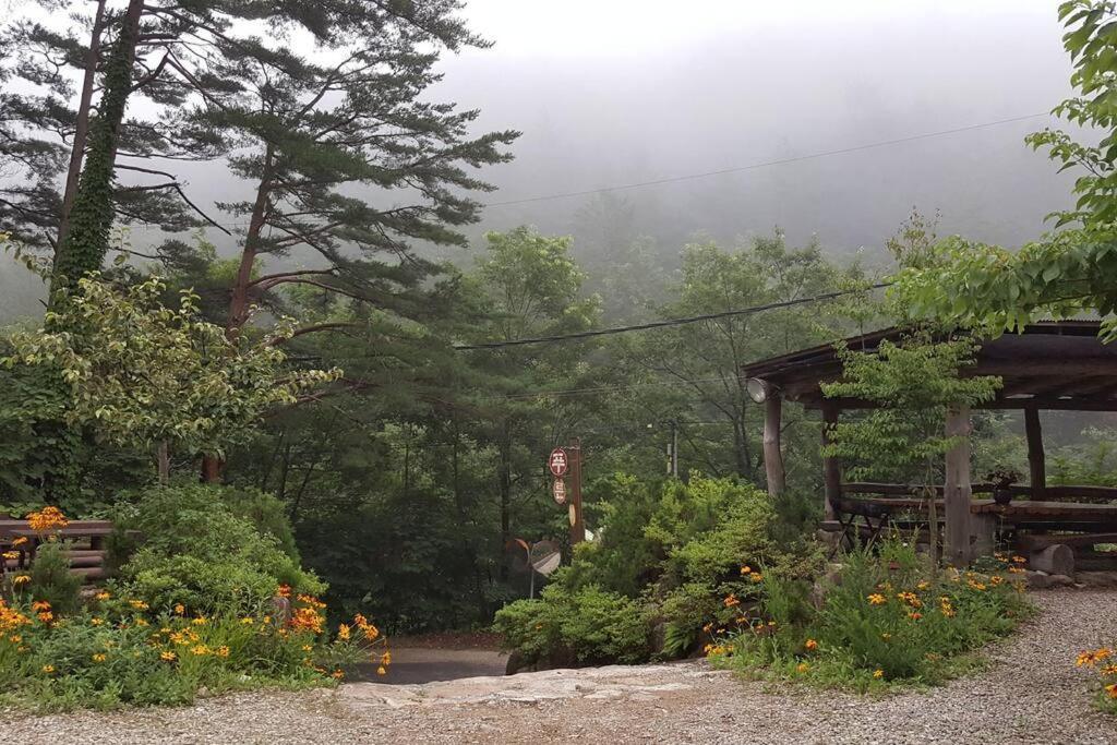 Blue Sky Milky Way Pension ยางยาง ภายนอก รูปภาพ