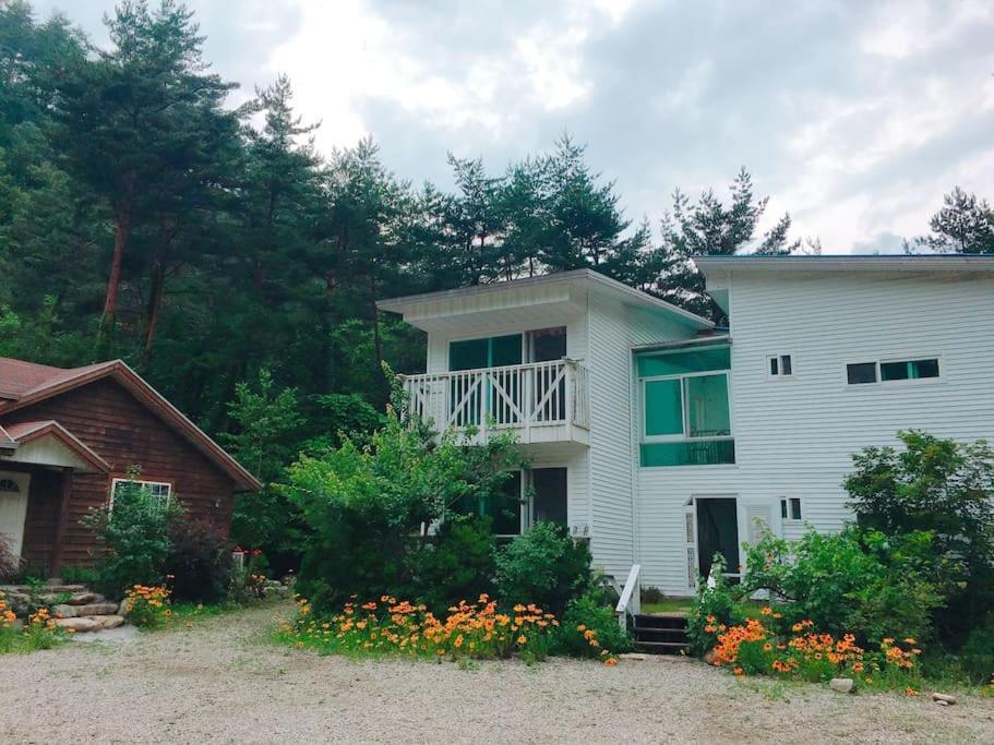 Blue Sky Milky Way Pension ยางยาง ภายนอก รูปภาพ